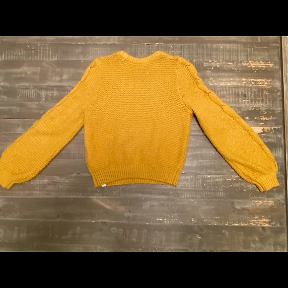 Abercrombie Kids Sweater Size 11-12 - Picture 2 of 2